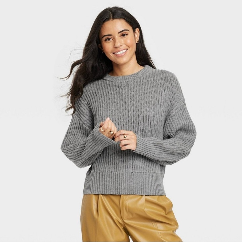 A New Day Gray Chunky Ribbed Knit Crewneck Sweater